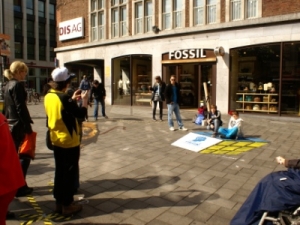 3D Strassenmalerei Reklamewürfel Aachen