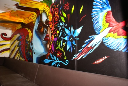 Wandmalerei im Pantau Nightclub in Köln by freddart