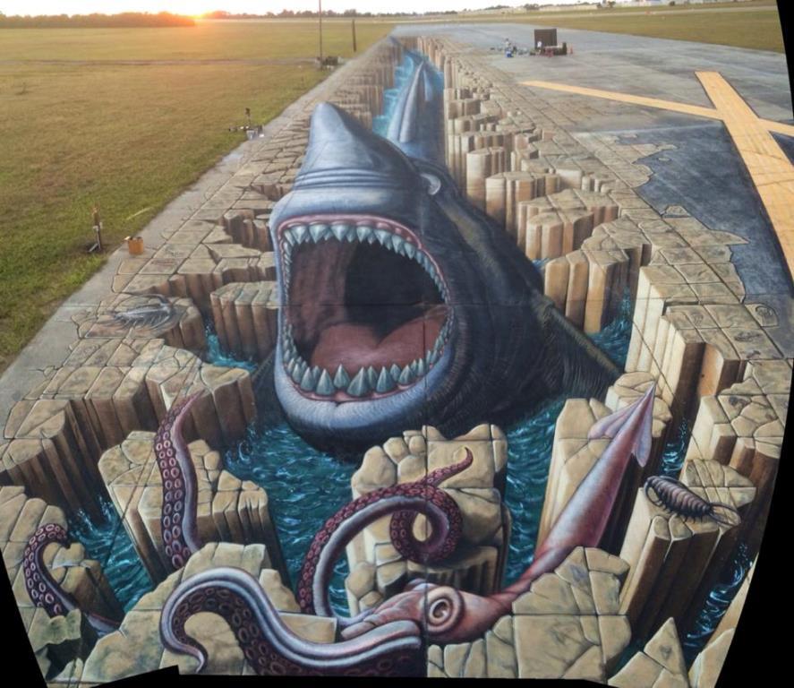 "Megalodon shark" 3D streetpainting record in Florida